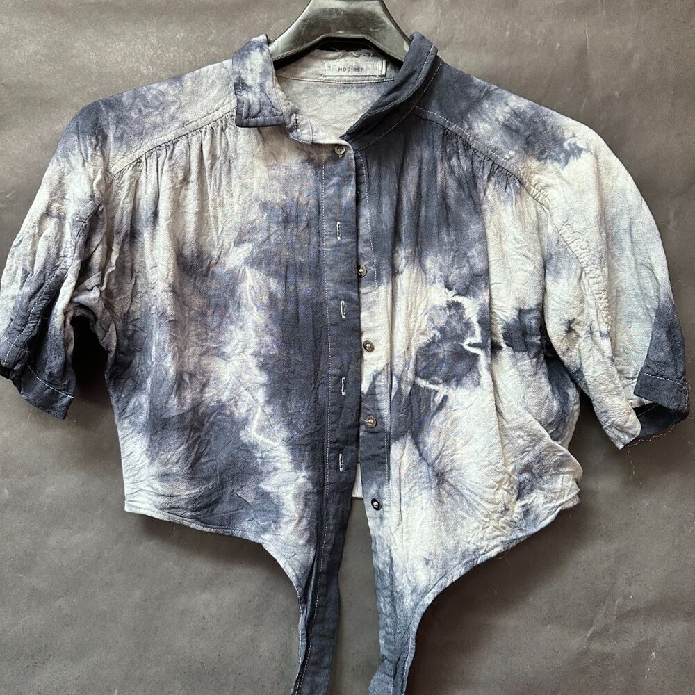 Med Ref Tie Dye Lace Black Blue Size Small Long Sleeve Top Jacket Bolero Cropped